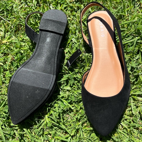 Sold - Picture 8 of 10